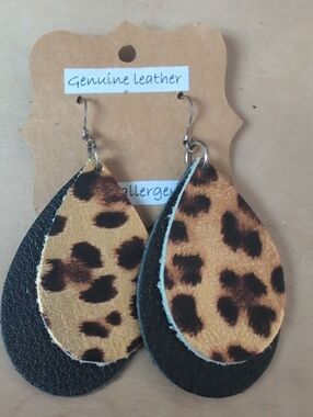 Leopard Print Teardrop Earrings - Brown & Black